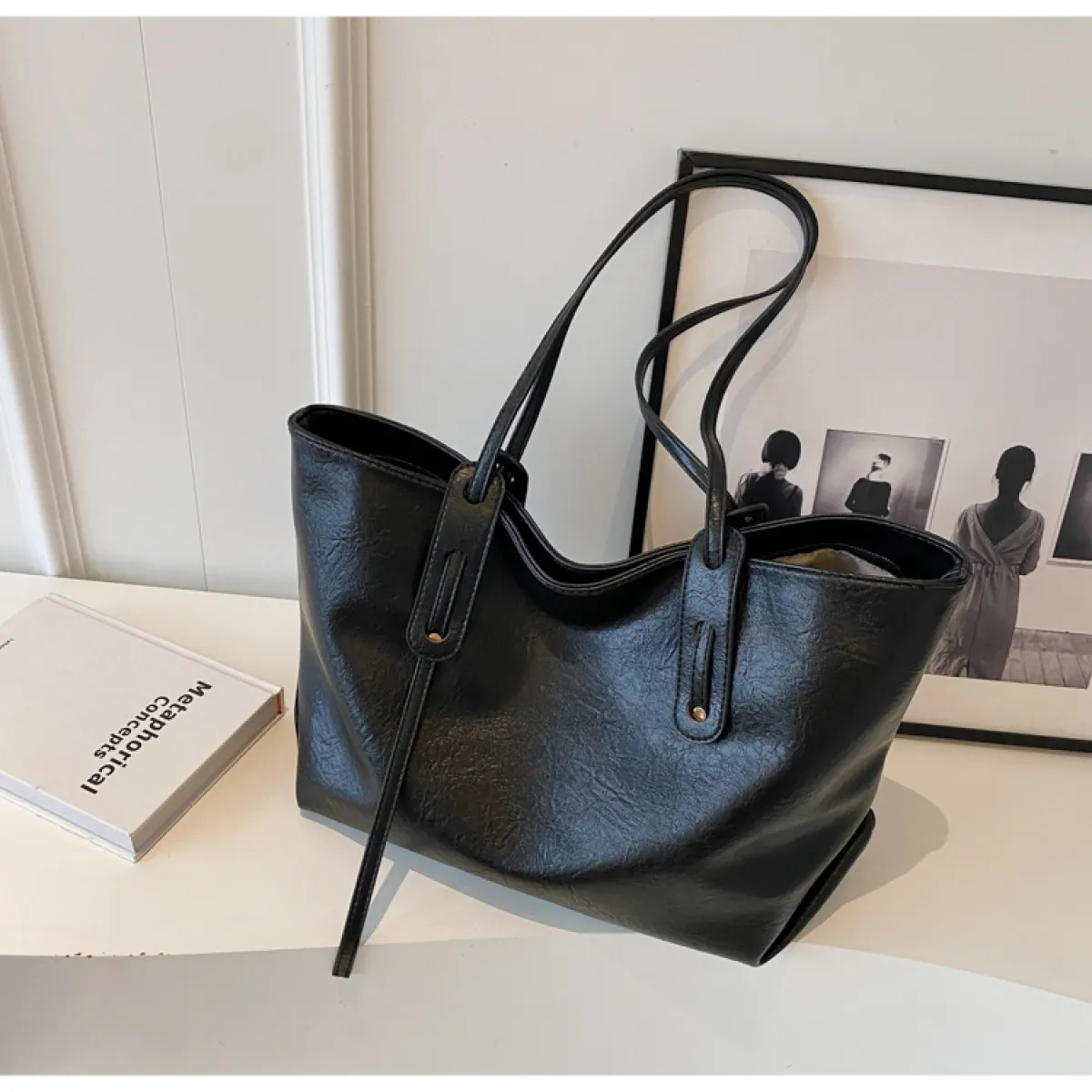 Western Style One Shoulder Commuter Bag Fashion Large Capacity Totes - Image 8