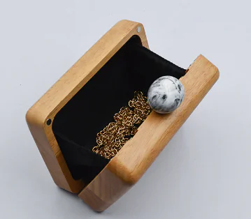 Women's Fashion Solid Color Wooden Clutch Bag - Image 2